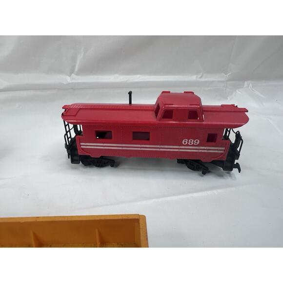 Vtg Tyco Union Pacific #2923 Gondola Train Car Laramie LNP&W 53412 Red Caboose - Picture 4 of 9
